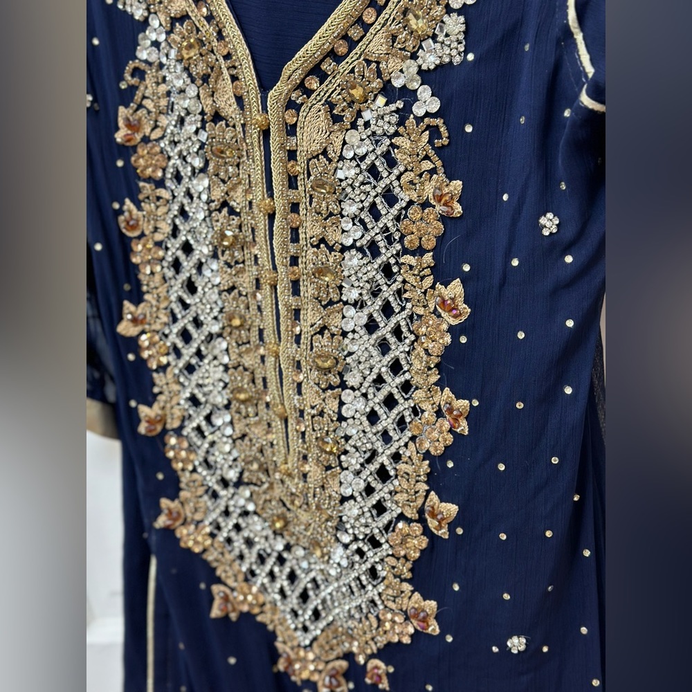 Pakistani / Indian style outfit